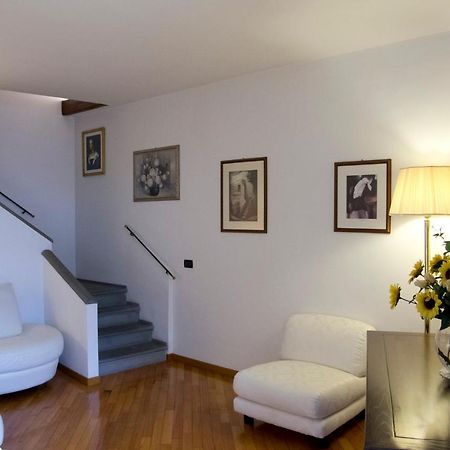 Artisti Apartment In Florence With Great A/C ภายนอก รูปภาพ