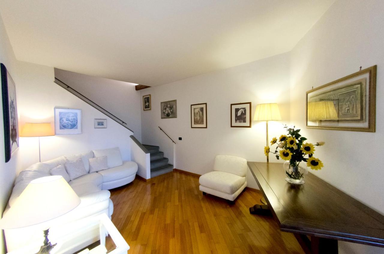 Artisti Apartment In Florence With Great A/C ภายนอก รูปภาพ